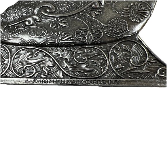 Hallmark - Our Christmas Together - Sleigh Ride - Metal 1997 Keepsake Ornament - Picture 8 of 8